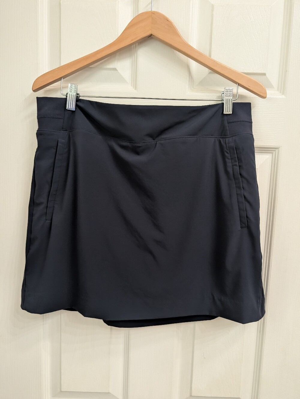Athleta Women's 16 Brooklyn Active Skort Navy Blue Zip Pockets